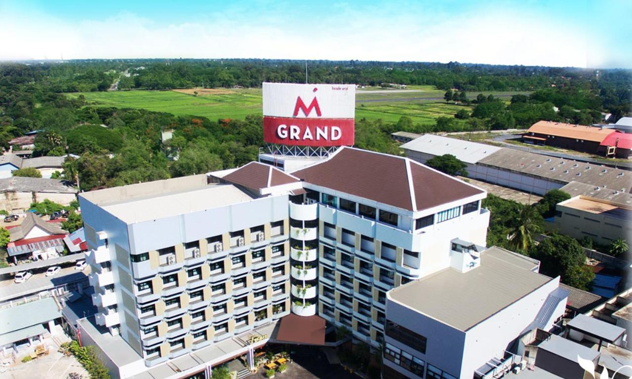 Mgrand Hotel Roi Et Exterior photo